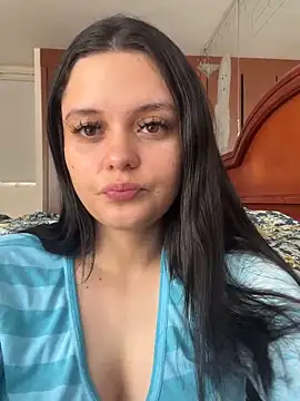 Snapshot of Selena_Roa chatting on May 11, 2:45 pm Selena Roa online show from May 11, 2:45 pm