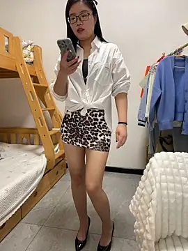 Snapshot of Nlen_baby chatting on November 29, 11:13 am Nlen baby online show from November 29, 11:13 am