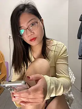 Snapshot of Nlen_baby chatting on March 11, 2:34 pm Nlen baby online show from March 11, 2:34 pm