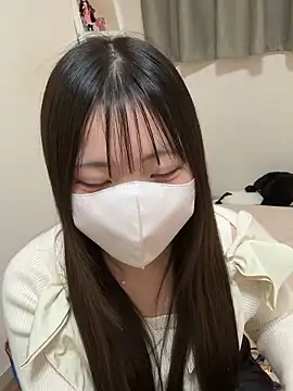 pomu chan online show from February 5, 10:20 am