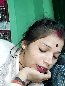 Snapshot of Bhumika_Love chatting on November 10, 2:32 am Bhumika Love online show from November 10, 2:32 am