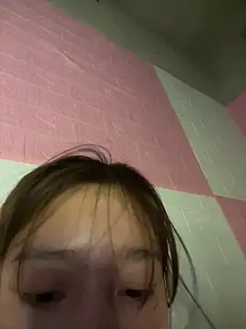 kitty-20x online show from May 1, 9:36 am