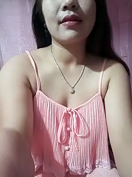 -Lanaa- online show from May 9, 10:15 pm