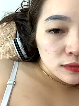 helo-kitty online show from October 31, 8:48 am