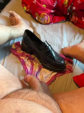 fortheloveofheels74 online show from November 2, 11:12 am