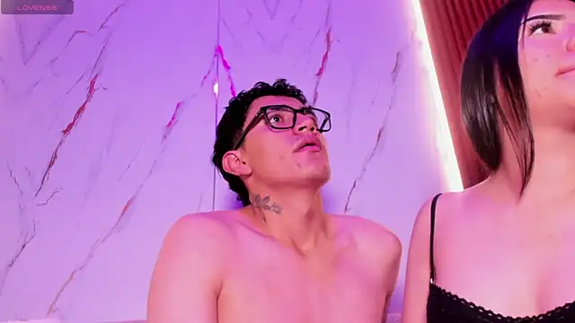 Snapshot of sammy_andyhot chatting on November 1, 12:07 pm sammy andyhot online show from November 1, 12:07 pm