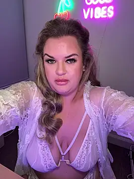 Scottish Milf Bella xo online show from October 31, 12:55 am