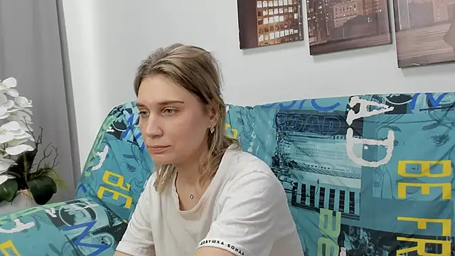 Tenderly Sophie online show from February 13, 8:21 am