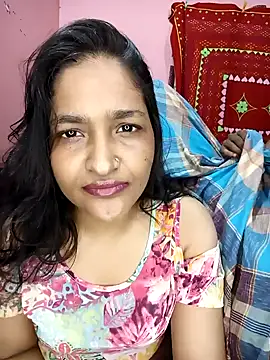 CoupleShow 432 online show from May 7, 4:23 pm