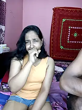 CoupleShow 432 online show from May 10, 10:04 pm