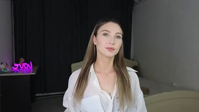 Snapshot of diana_piar chatting on October 22, 3:01 pm diana piar online show from October 22, 3:01 pm