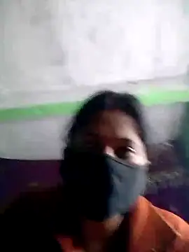 QRESABABY online show from November 28, 6:32 pm