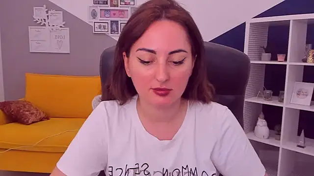 NoraSimons online show from July 3, 6:31 am