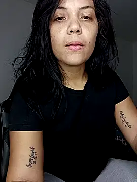 tattyHot95 online show from November 14, 2:49 pm