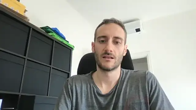LukaShyGuy online show from May 9, 2:00 pm