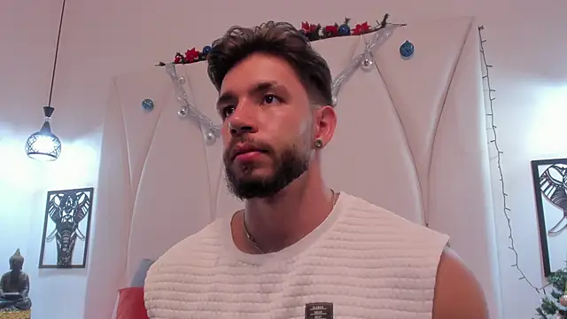 JACKSON STIFLER online show from December 19, 2:40 am