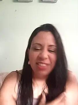 LeilaTaylor online show from November 15, 1:29 pm