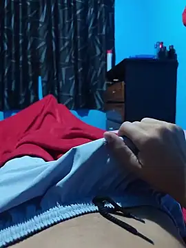 Snapshot of Scorpion05_ chatting on February 18, 4:52 am Scorpion05 online show from February 18, 4:52 am