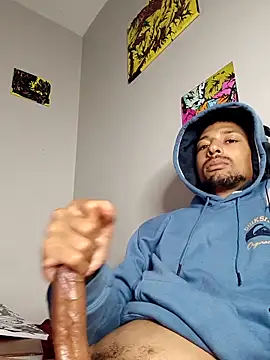 Snapshot of BigPrettyDick777 chatting on March 2, 7:15 am BigPrettyDick777 online show from March 2, 7:15 am