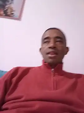 Snapshot of juniordotado87 chatting on June 17, 9:16 pm juniordotado87 online show from June 17, 9:16 pm