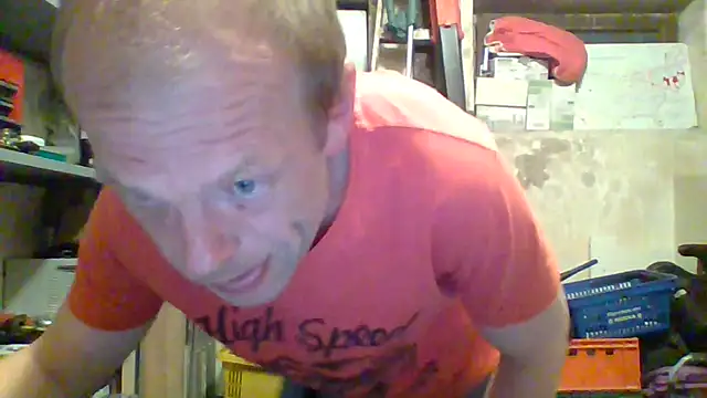 tommy3300 online show from April 28, 2:49 am