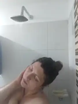 Snapshot of loresexylove chatting on October 31, 5:25 pm loresexylove online show from October 31, 5:25 pm