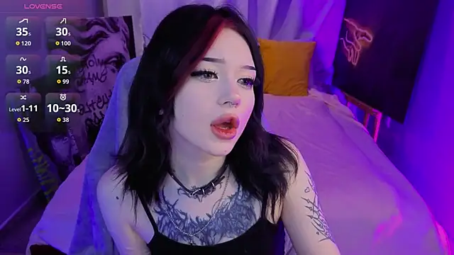 Emma Kirks online show from May 16, 5:48 am