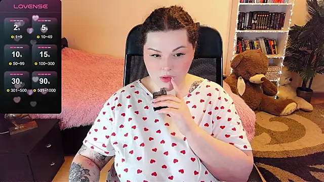 GwenSummers online show from March 22, 1:00 am