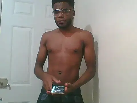 Snapshot of Suamyst_25 chatting on October 23, 2:55 am Suamyst 25 online show from October 23, 2:55 am