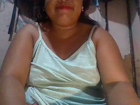 Snapshot of xxmysweetpinayy69 chatting on March 27, 10:42 pm xxmysweetpinayy69 online show from March 27, 10:42 pm