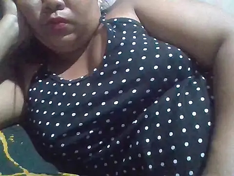 Snapshot of xxmysweetpinayy69 chatting on March 31, 11:05 pm xxmysweetpinayy69 online show from March 31, 11:05 pm