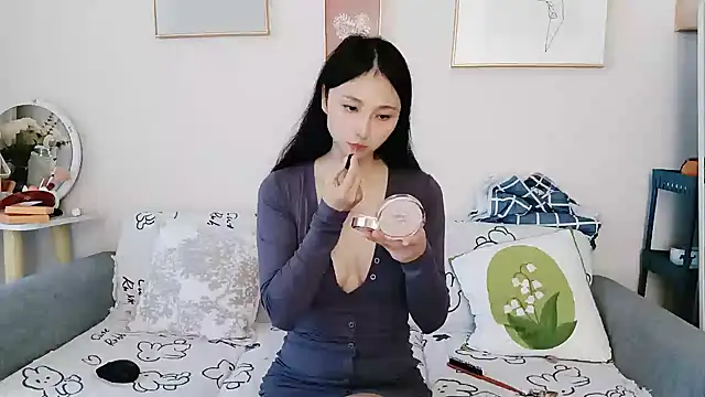 yuyan3929 online show from November 17, 1:11 am