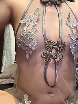 Emily-y online show from April 25, 7:22 am