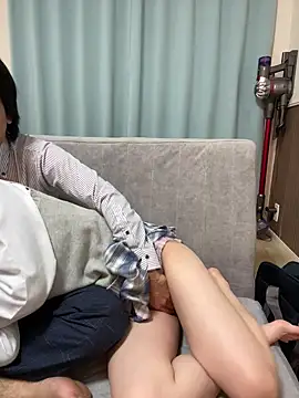 Snapshot of school_ch chatting on February 25, 8:51 pm school ch online show from February 25, 8:51 pm