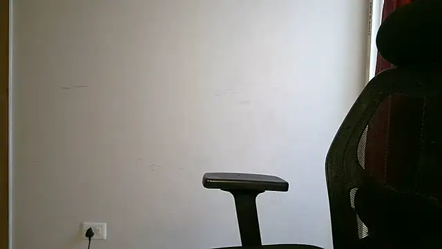 lustyruhh online show from May 3, 5:24 am