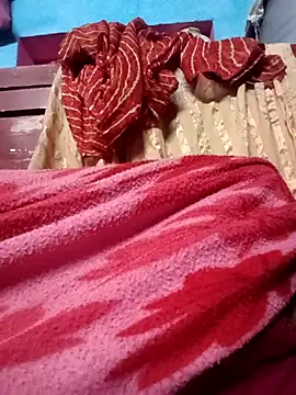 Snapshot of QRAN_YELESA chatting on October 31, 1:17 am QRAN YELESA online show from October 31, 1:17 am