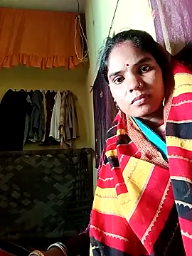 Snapshot of Shreya-750 chatting on November 1, 7:54 am Shreya-750 online show from November 1, 7:54 am