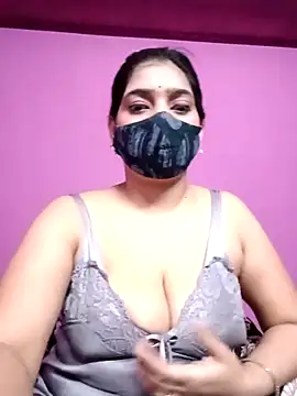 Cute Riya 1 online show from March 7, 7:22 pm