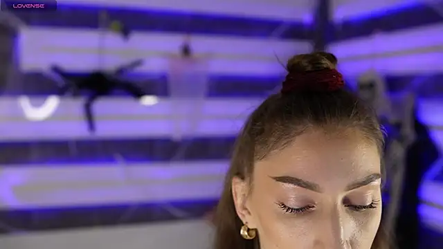 SexyCelline online show from November 4, 5:28 am