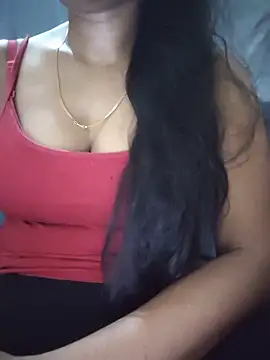 Snapshot of Ezabelljohn chatting on June 8, 6:03 am Ezabelljohn online show from June 8, 6:03 am