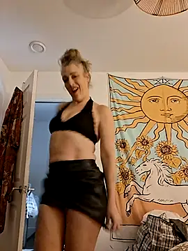 Snapshot of Raven_Fantastic chatting on November 2, 5:26 pm Raven Fantastic online show from November 2, 5:26 pm