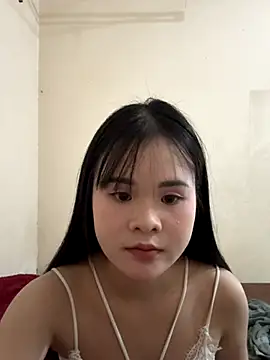 Snapshot of Emma_sexy98 chatting on October 24, 3:52 pm Emma sexy98 online show from October 24, 3:52 pm