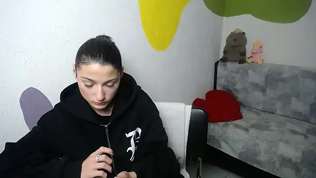 Snapshot of a_alessia chatting on October 30, 2:40 pm a alessia online show from October 30, 2:40 pm