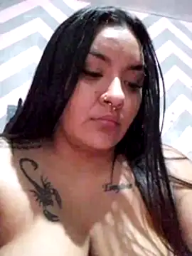 Jennifersbodyy online show from December 20, 4:25 pm