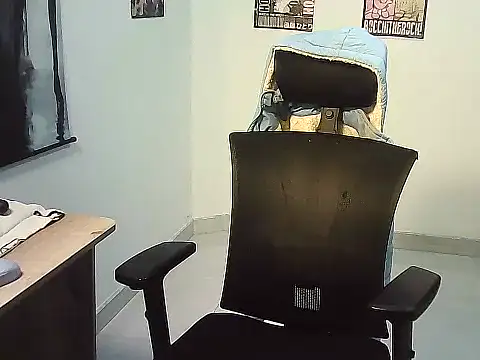 Gigi Scott  online show from December 2, 1:44 am