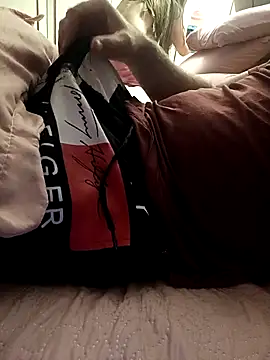 fadadaPutaria online show from February 13, 3:24 am