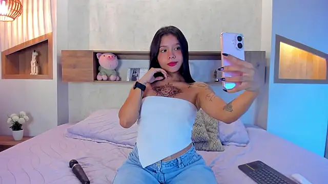 sophie duval online show from March 7, 10:07 pm