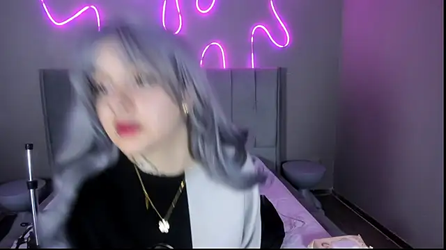 lexirouge   online show from February 5, 8:02 pm