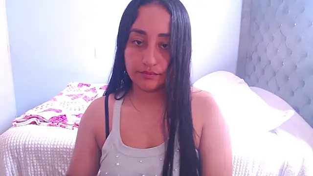 cute8smile online show from January 19, 2:32 pm