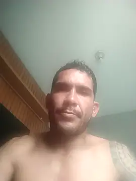 Snapshot of BruninhoRecife chatting on October 23, 2:16 pm BruninhoRecife online show from October 23, 2:16 pm